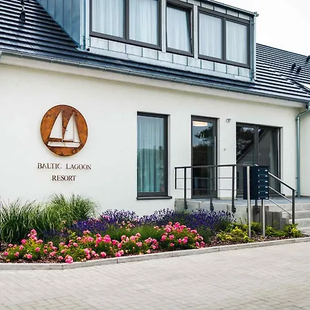 Ferienhaeuser Baltic Lagoon Haus 14 * Fuhlendorf (Mecklenburg-Vorpommern)